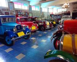 The museum was set up by a popular businessman named Pradeep V. Naik. The main objective behind building the museum is to grow a sense of love and hon